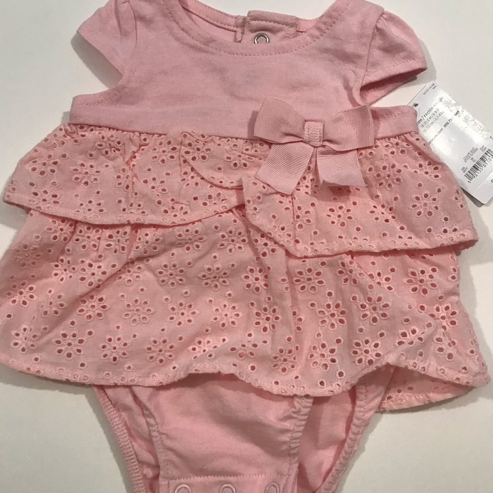 Newborn girl outfit in pink! NWT